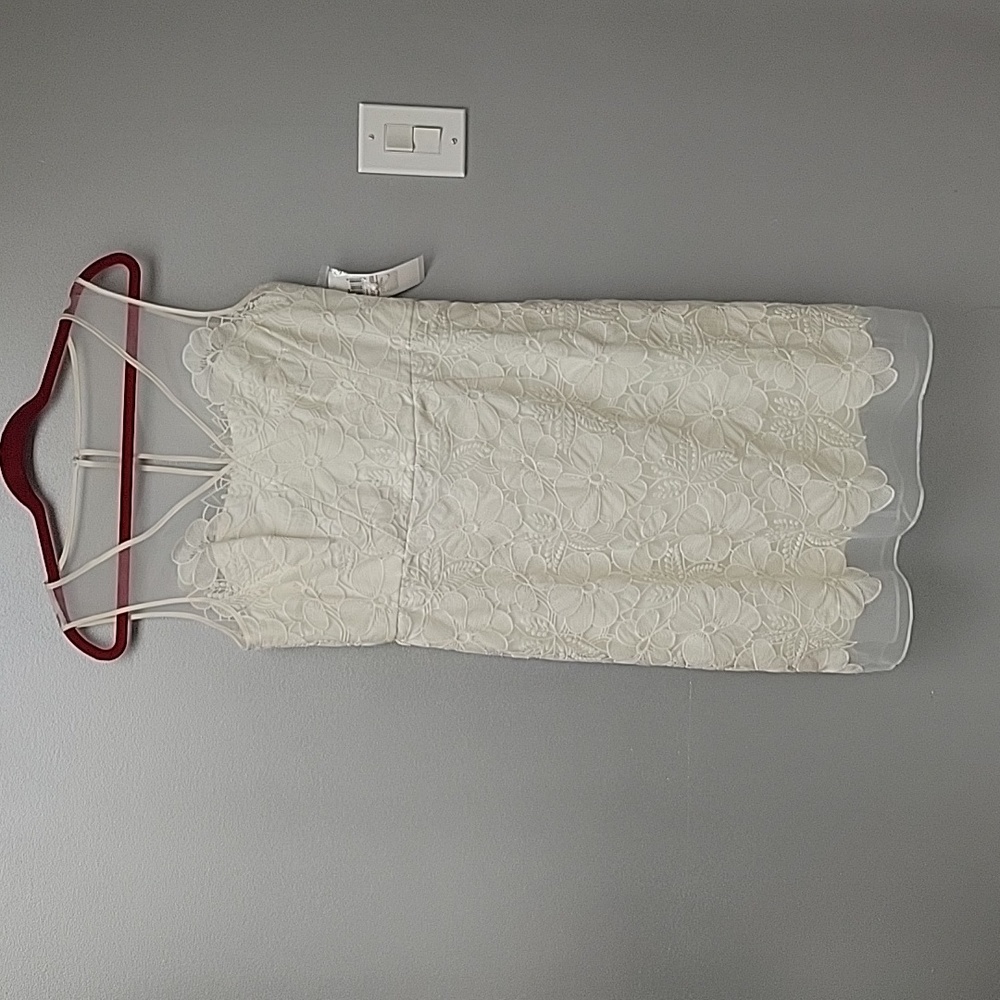 NWT Maggie London White Cream Embroidered Floral Illusion Dress Size 12